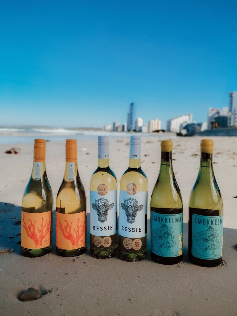 12.01 - DECEMBER  SUMMER WHITE COLLECTION - 01